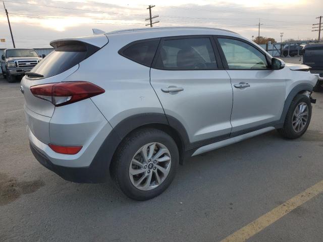 Фото 3 - HYUNDAI TUCSON