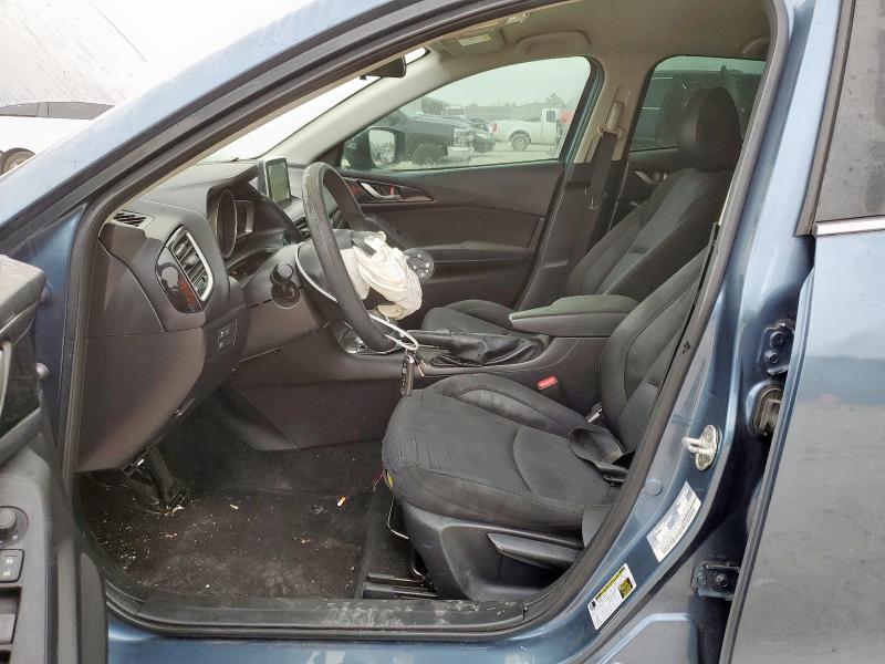 Фото 7 - MAZDA 3