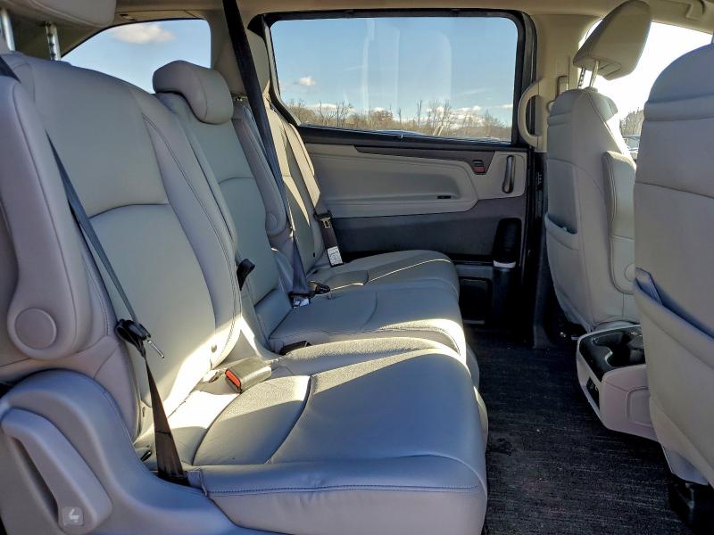 Фото 11 - HONDA ODYSSEY