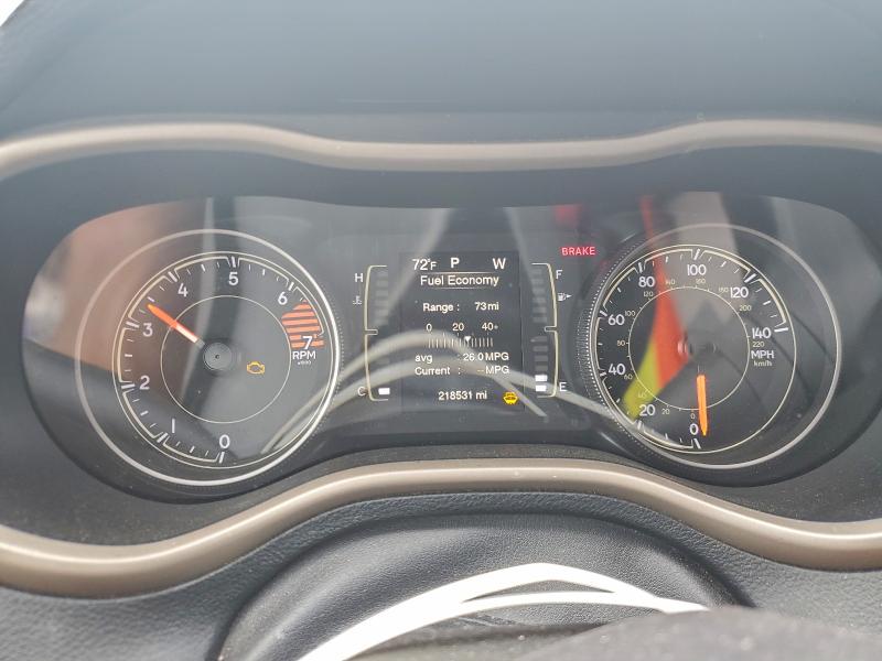 Фото 9 - JEEP GRAND CHER