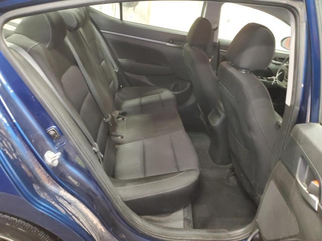 Фото 10 - HYUNDAI ELANTRA