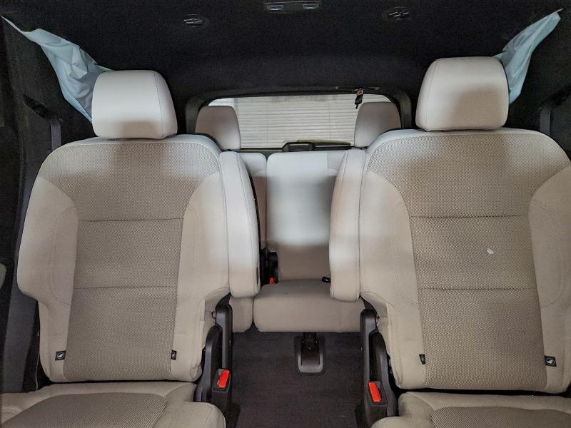 Фото 10 - CHEVROLET TRAVERSE