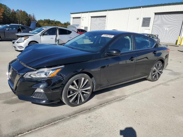 Фото 1 - NISSAN ALTIMA