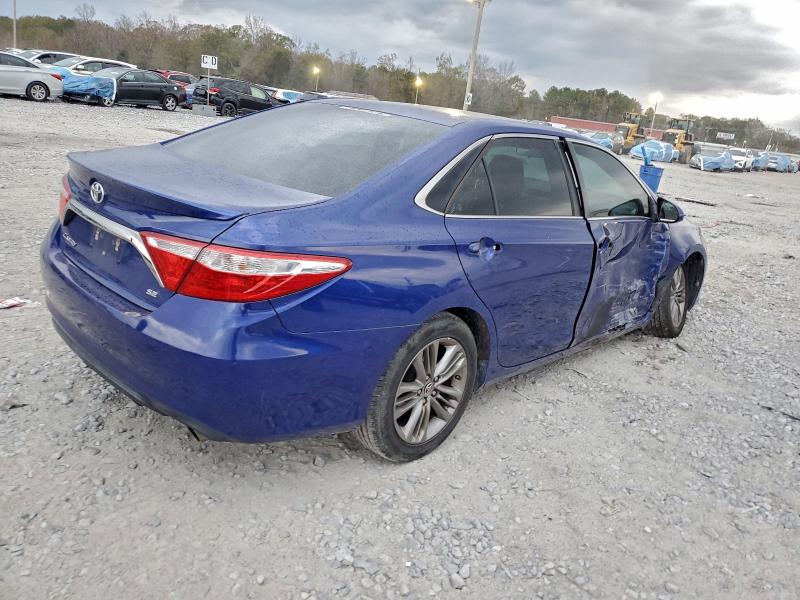 Фото 3 - TOYOTA CAMRY