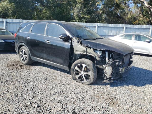 Фото 4 - KIA SORENTO