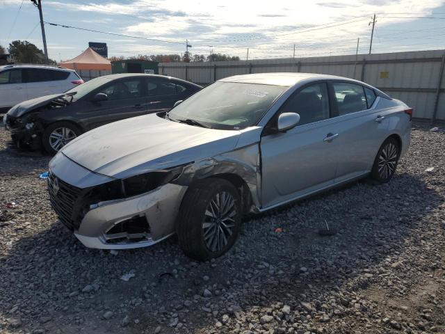 Фото 1 - NISSAN ALTIMA