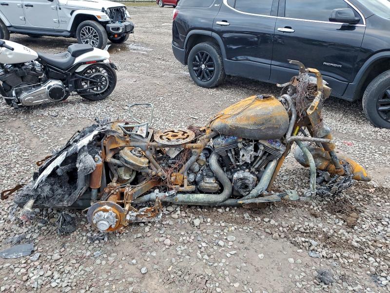 HARLEY-DAVIDSON FL 2012