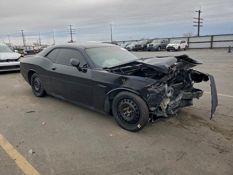 Фото 4 - DODGE CHALLENGER