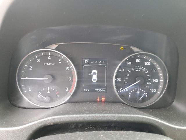 Фото 9 - HYUNDAI ELANTRA