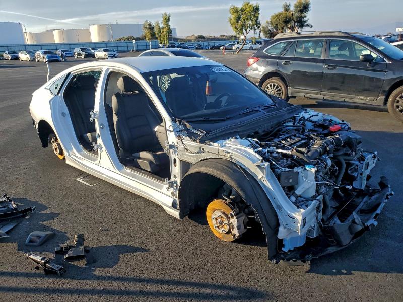 Фото 4 - HONDA ACCORD