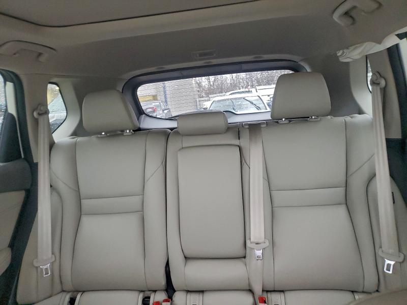 Фото 10 - NISSAN ROGUE