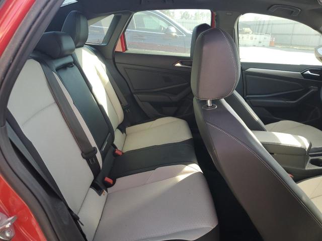 Фото 10 - VOLKSWAGEN JETTA