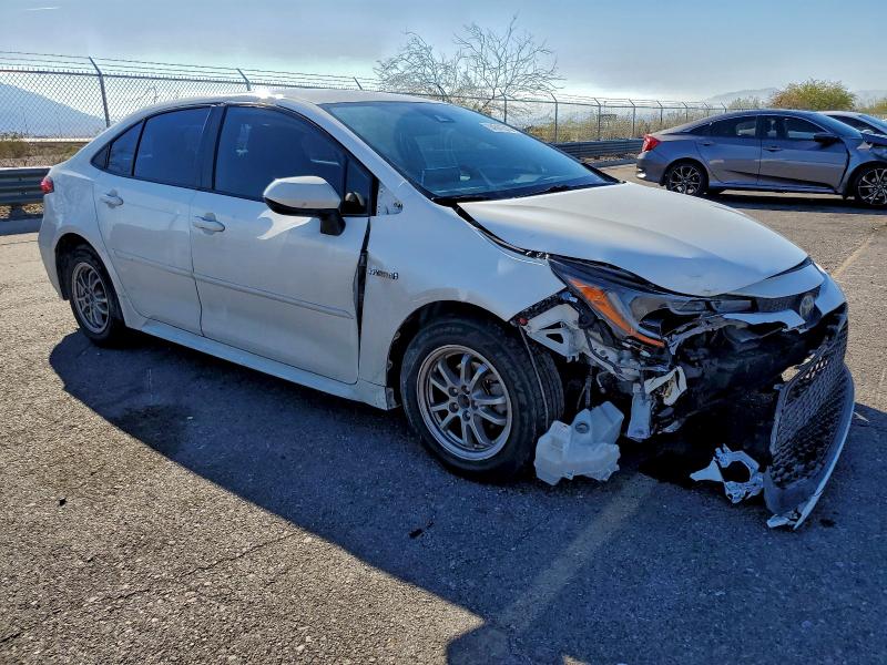 Фото 4 - TOYOTA COROLLA