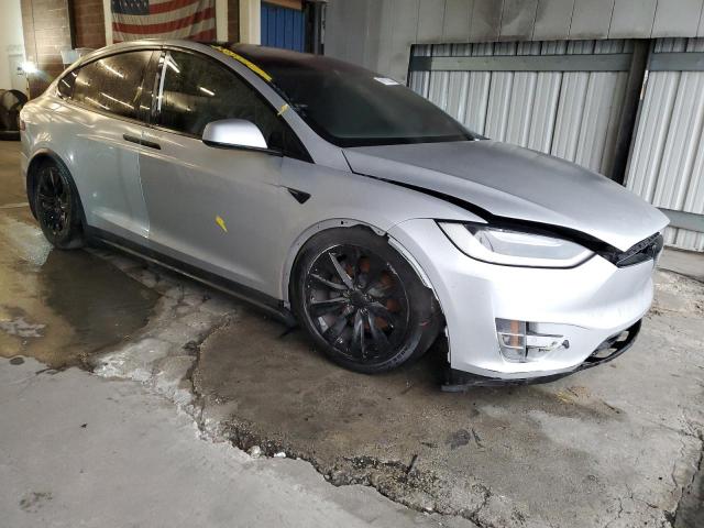 Фото 4 - TESLA MODEL X