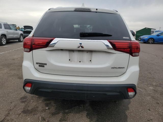 Фото 6 - MITSUBISHI OUTLANDER