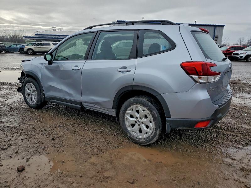 Фото 2 - SUBARU FORESTER