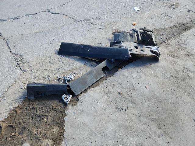 Фото 13 - MAZDA CX30