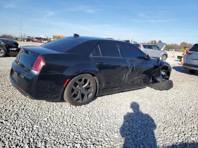 Фото 3 - CHRYSLER 300