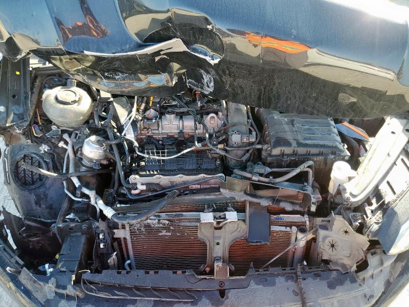 Фото 11 - VOLKSWAGEN JETTA