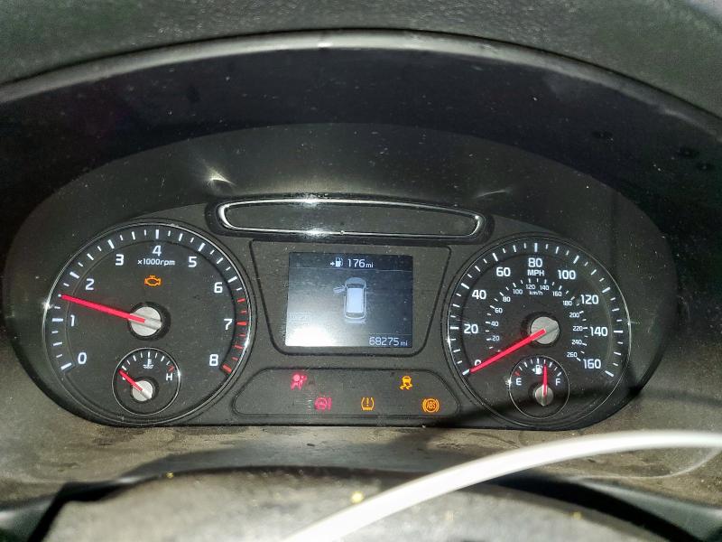 Фото 9 - KIA SORENTO