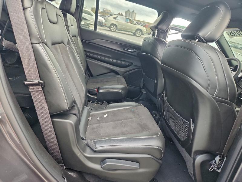 Фото 11 - JEEP GRAND CHER