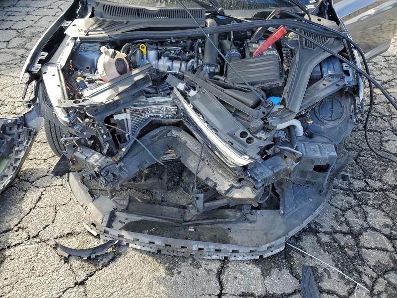 Фото 11 - VOLKSWAGEN JETTA