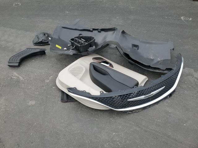 Фото 13 - CHRYSLER MINIVAN