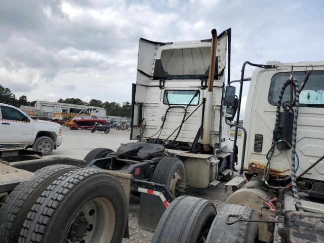 Фото 3 - VOLVO VN