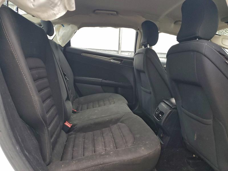 Фото 10 - FORD FUSION