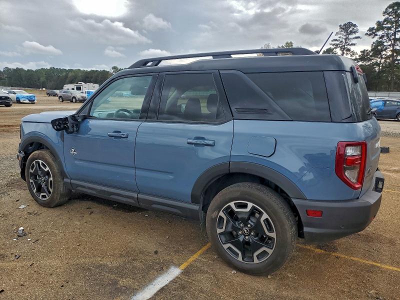 Фото 2 - FORD BRONCO