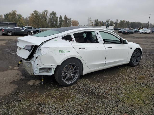 Фото 3 - TESLA MODEL 3