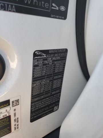 Фото 13 - JAGUAR F-PACE