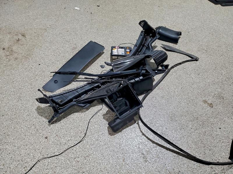 Фото 12 - HYUNDAI ELANTRA