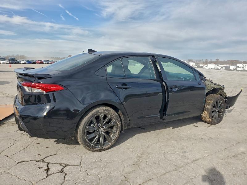 Фото 3 - TOYOTA COROLLA