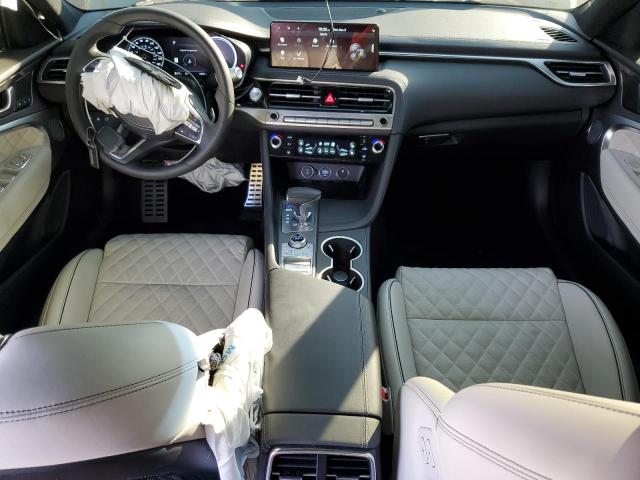 Фото 8 - GENESIS G70