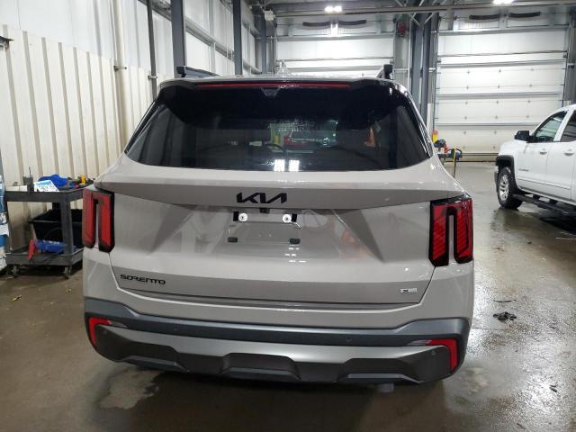 Фото 6 - KIA SORENTO