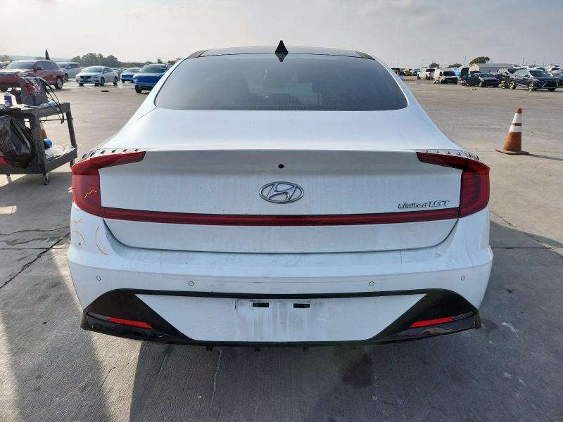 Фото 6 - HYUNDAI SONATA