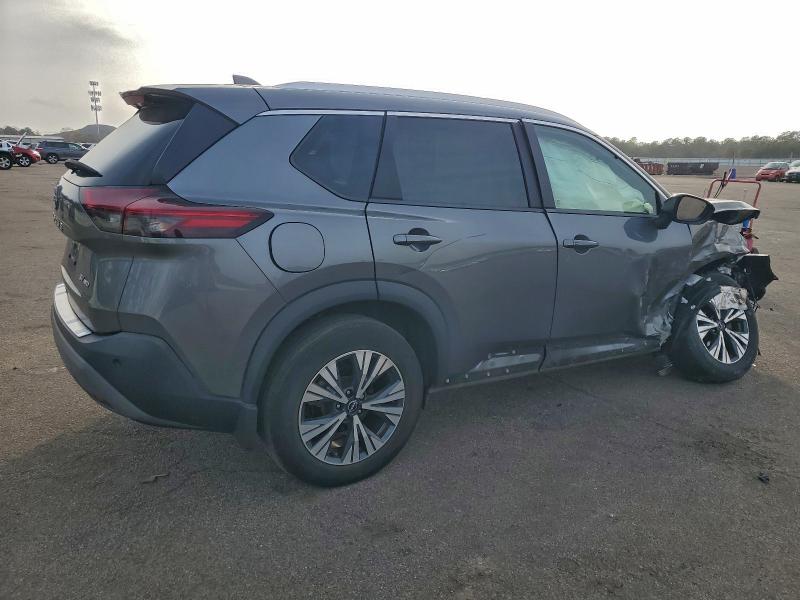 Фото 3 - NISSAN ROGUE