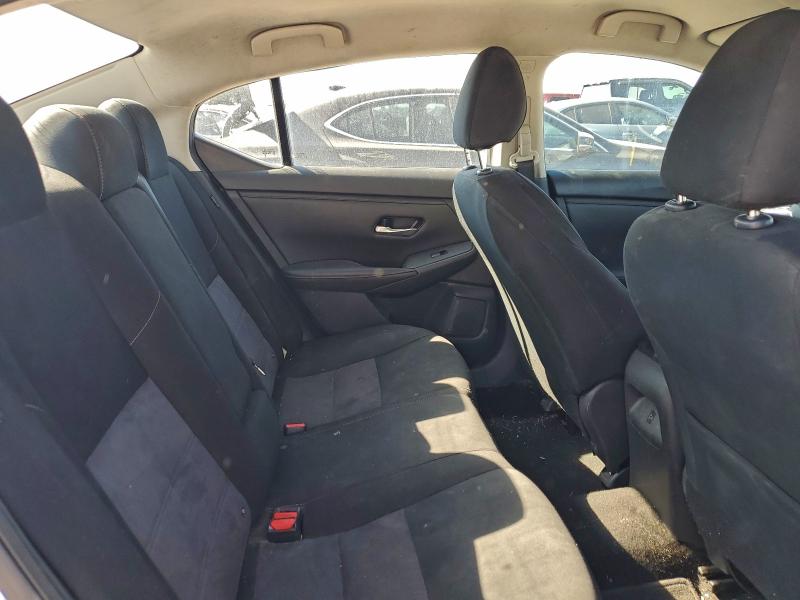 Фото 10 - NISSAN SENTRA