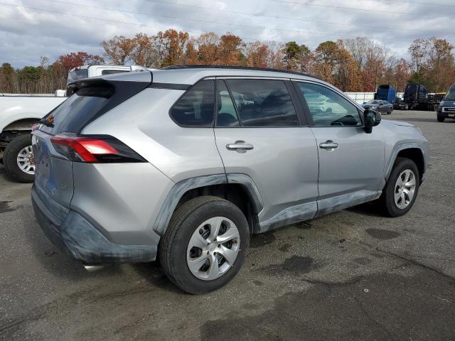 Фото 3 - TOYOTA RAV4