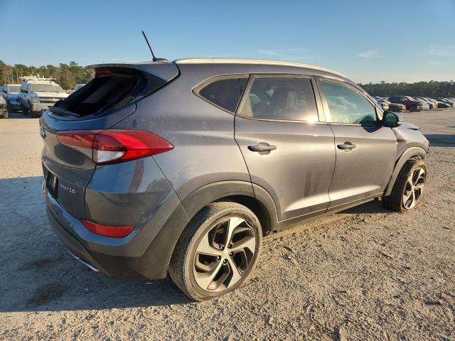 Фото 3 - HYUNDAI TUCSON