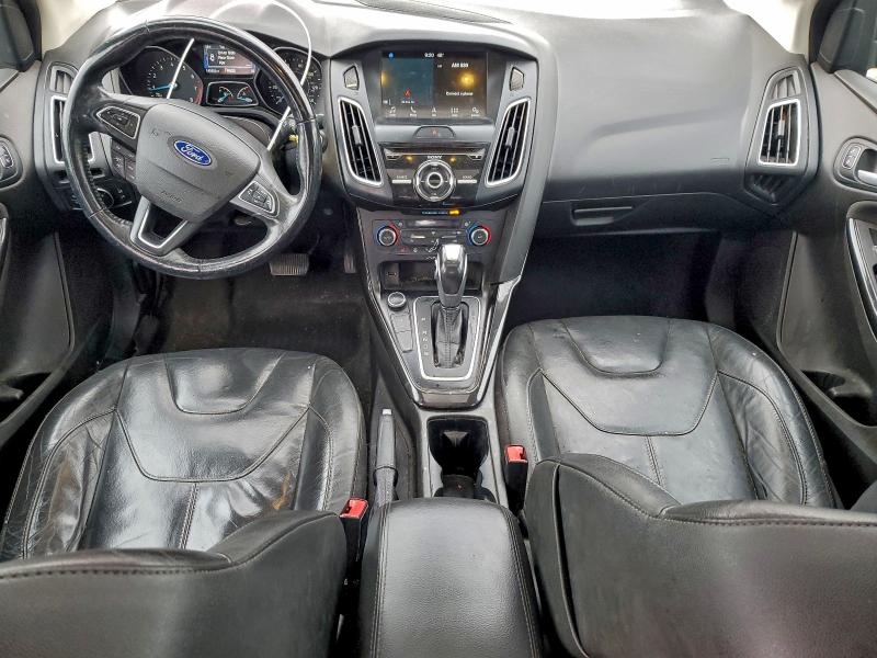 Фото 8 - FORD FOCUS