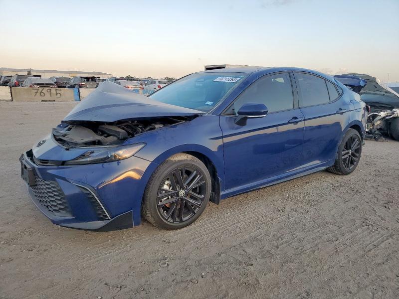 Фото 1 - TOYOTA CAMRY