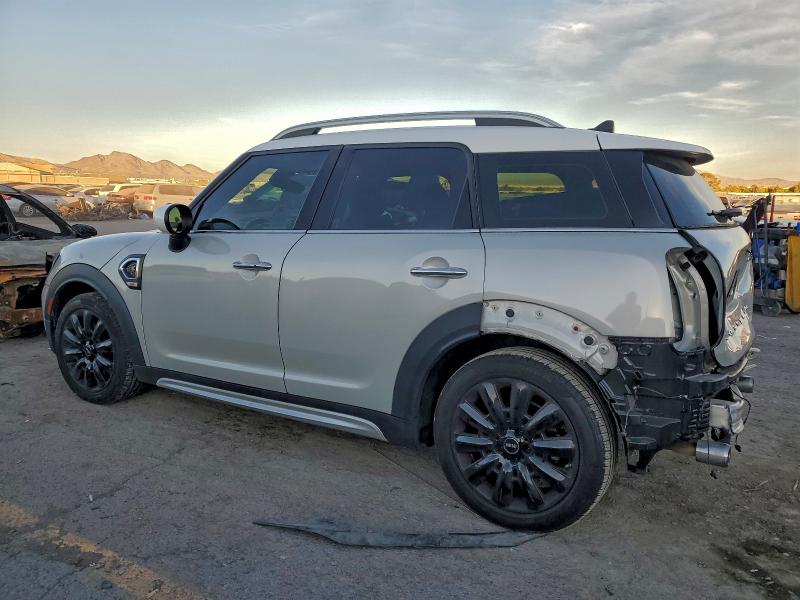 Фото 2 - MINI COOPER