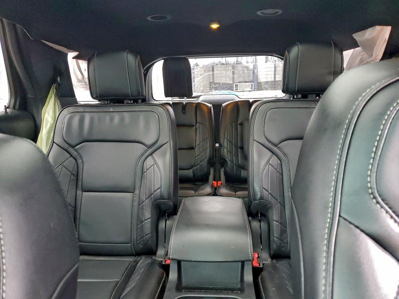 Фото 10 - FORD EXPLORER