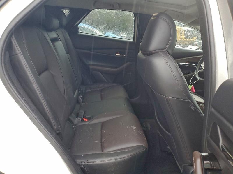 Фото 11 - MAZDA CX30