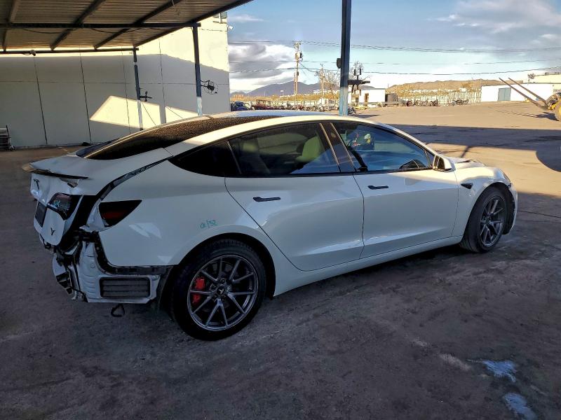 Фото 3 - TESLA MODEL 3