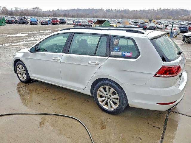 Фото 2 - VOLKSWAGEN GOLF