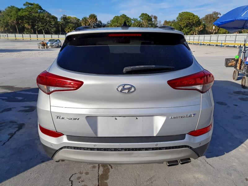 Фото 6 - HYUNDAI TUCSON