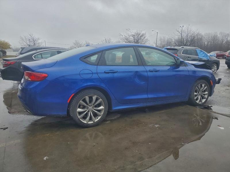 Фото 3 - CHRYSLER 200